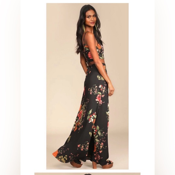 Lulus black floral two piece dress size small NWT* - Picture 4 of 12